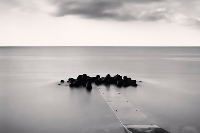 Michael Kenna, Mattinata serena, Isola Awaji, Shikoku, Giappone, 2002