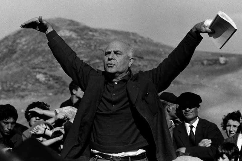 Il poeta siciliano Ignazio Buttitta a Roccamena, 1963 