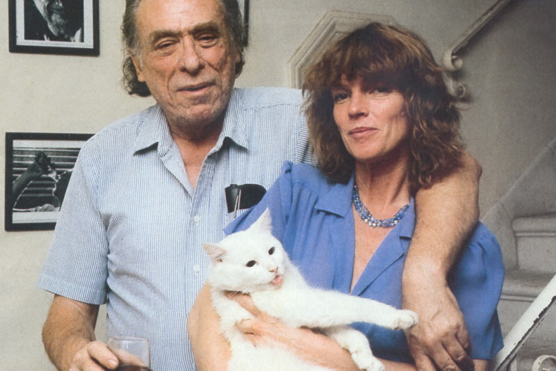 Charles Bukowski con Linda Lee Beighle