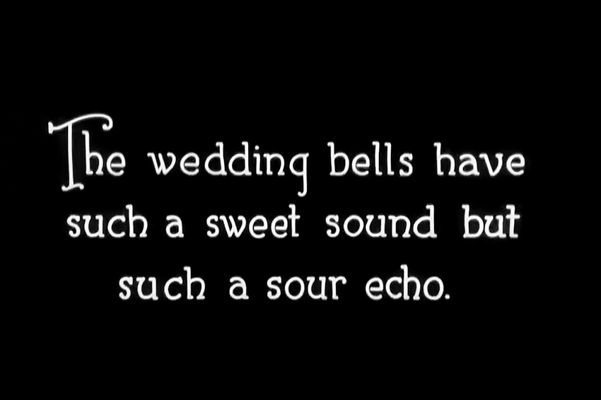 Le campane nuziali hanno così un dolce suono, ma un'eco amara